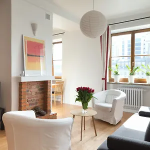 https://apartament-one-by-your-freedom.warsawhotelspoland.com